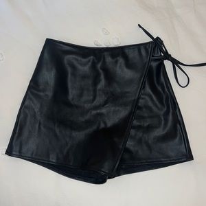 Abercrombie Faux Leather Skort